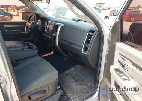 2019 Ram 1500 Classic Slt 4X2 6'4 Box from USA, damaged, VIN 1C6RR6TT5KS509358